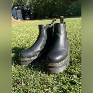 Dr Martens Audrick Nappa Leather Platform Chelsea Boot Womens Size 8